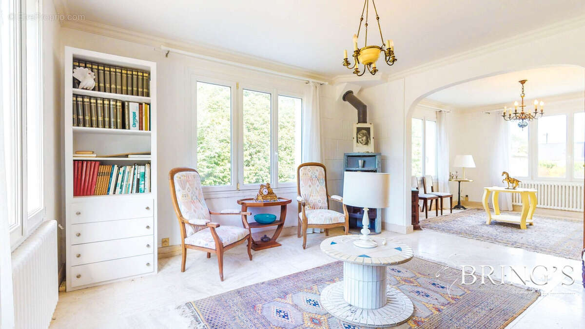 Maison 146 m² à Gouesnach  - photo 9