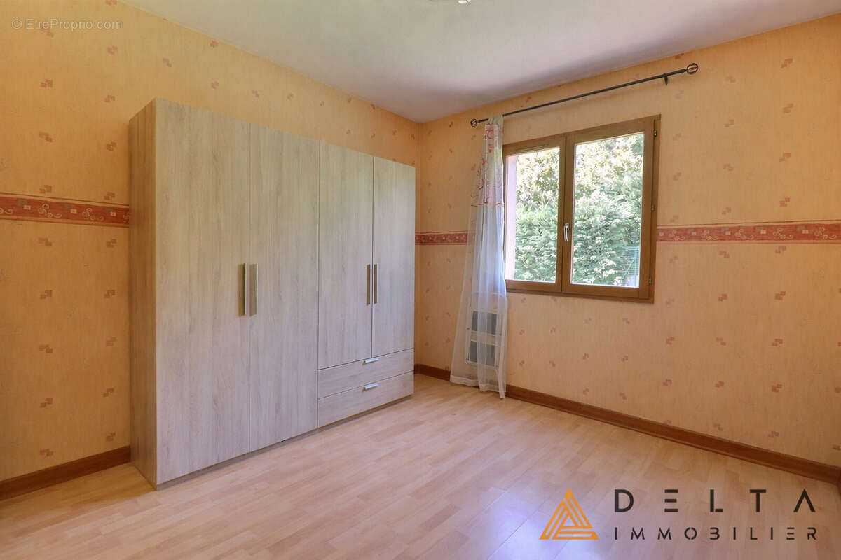 Maison à MIRIBEL