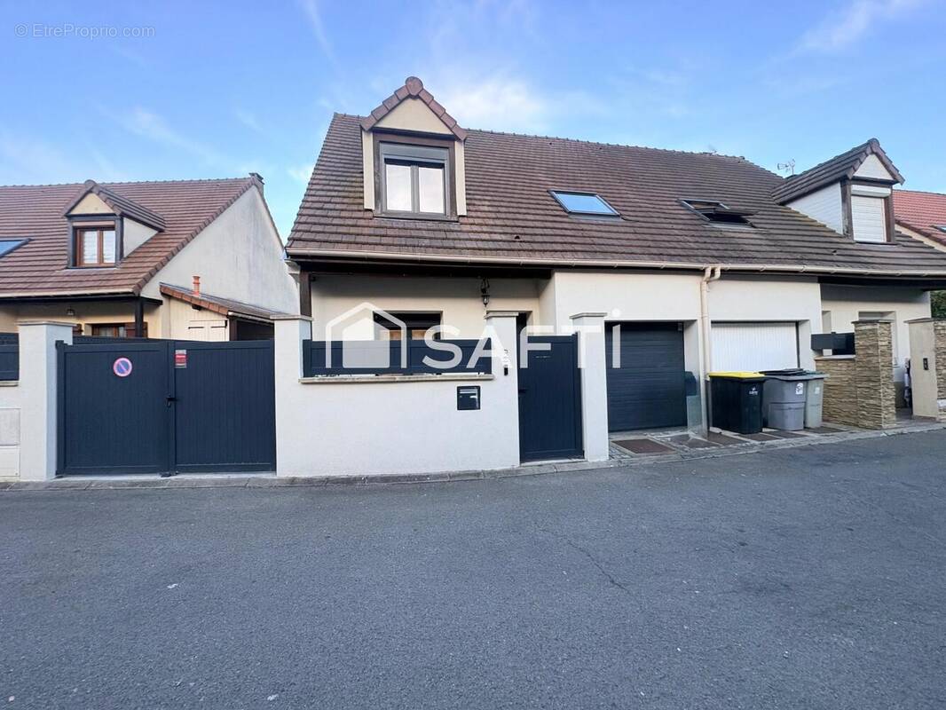 Photo 1 - Maison à MANTES-LA-VILLE
