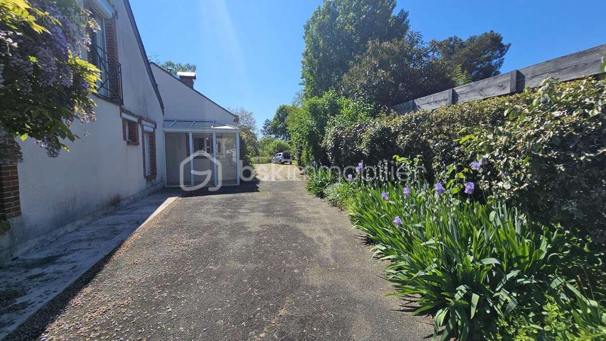  À VENDRE – Une maison qui a du cœur sur la comune S/T JEAN DE BRAYE !  - photo 4