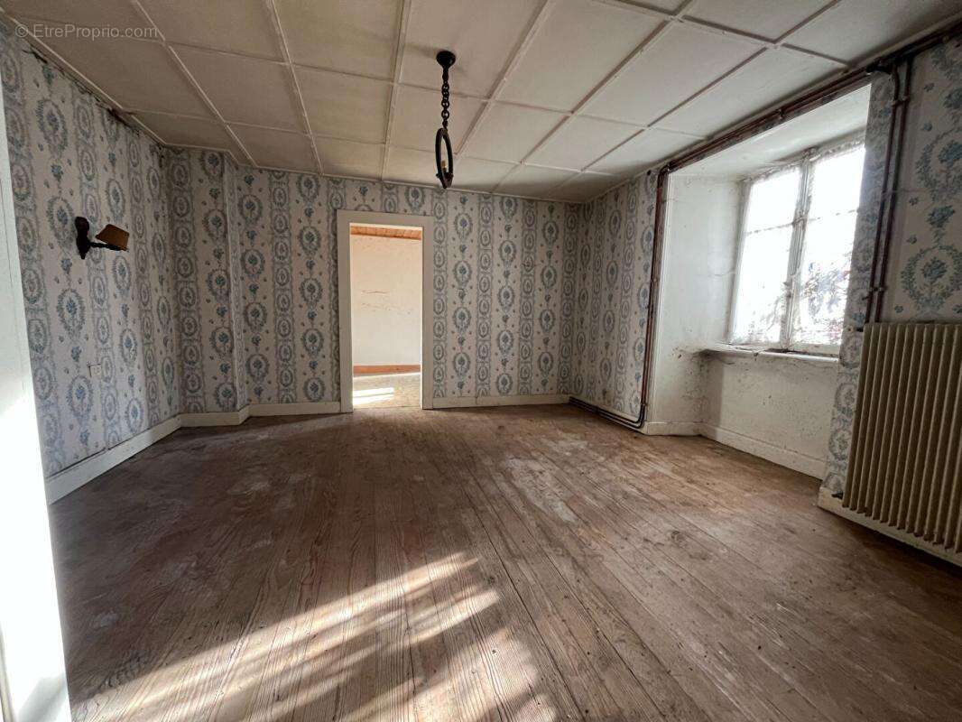 Maison à CHARQUEMONT