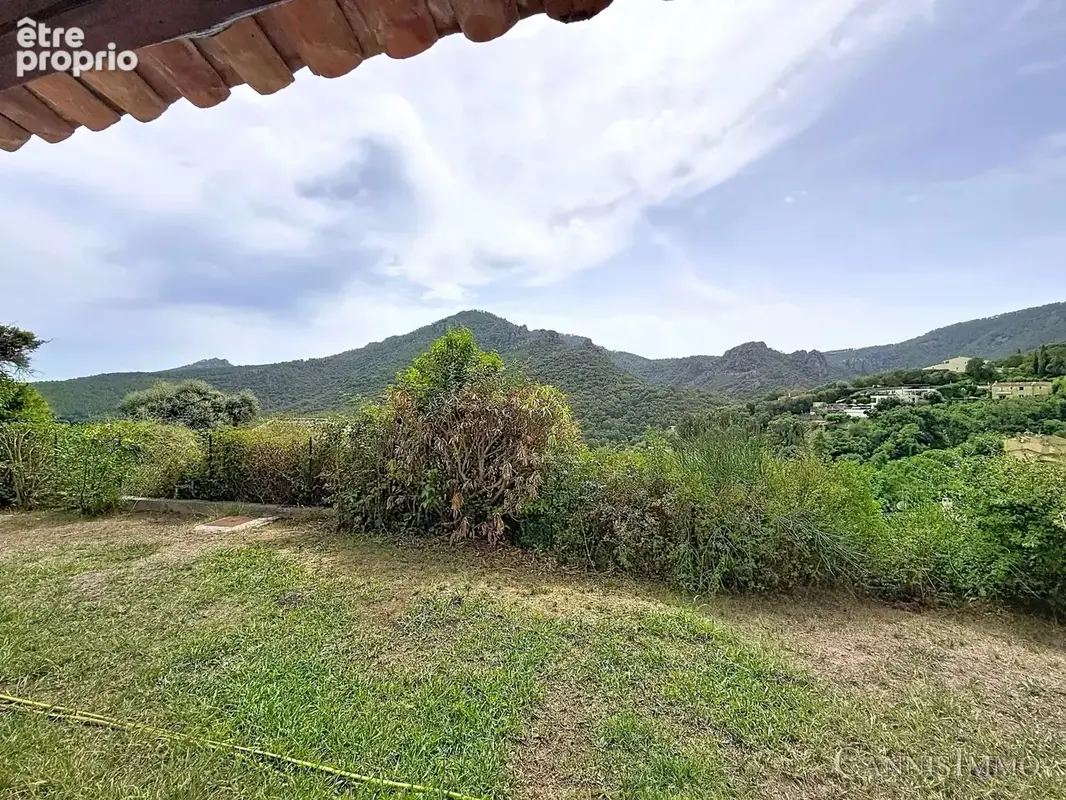 Maison à vendre – mandelieu / saint-jean-de-cannes – 173 m² – vue dégagée – garage - photo 3