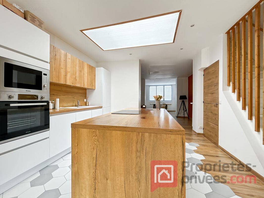 Maison à ERQUINGHEM-LYS