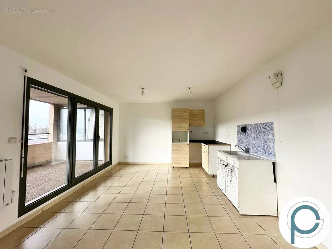 Appartement à SANARY-SUR-MER