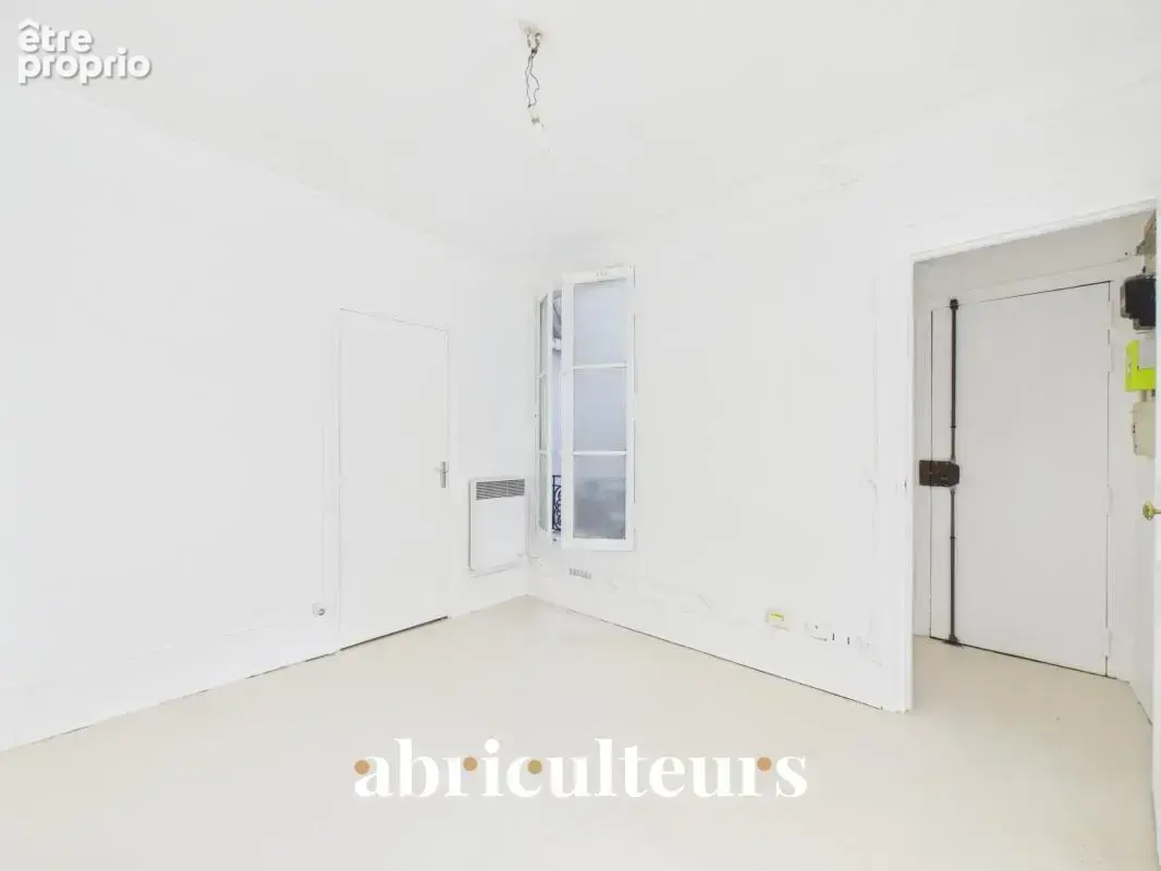 Paris 15ᵉ – Convention / Saint-Lambert  2 pièces de 30 m² à rénover - photo 12