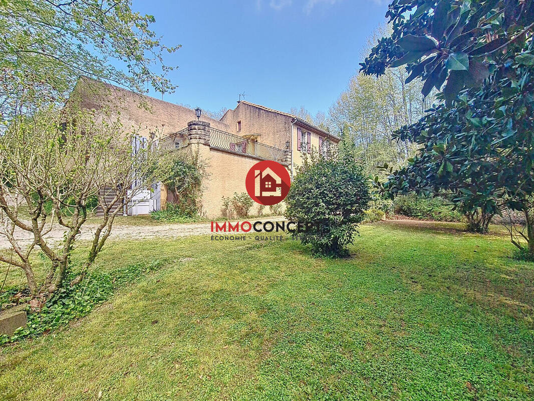 Maison à ROQUEMAURE