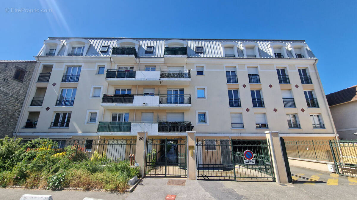 Appartement à MANTES-LA-VILLE