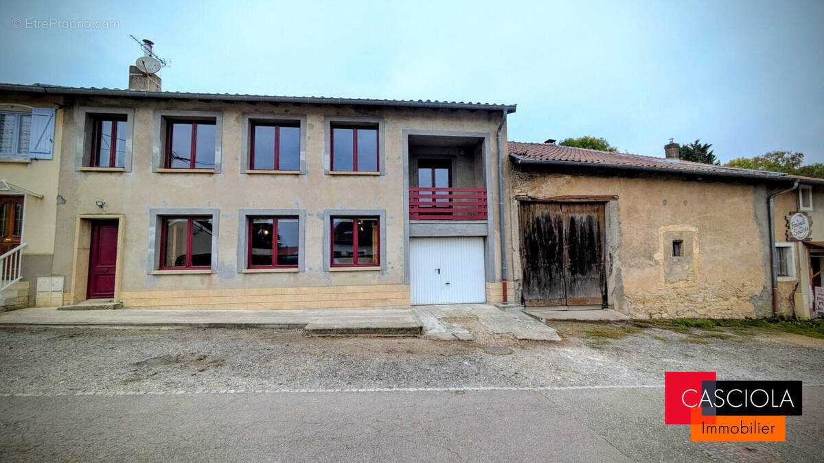 Maison à LORRY-MARDIGNY