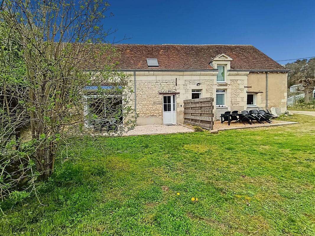 Maison Noyers sur Cher - Maison à NOYERS-SUR-CHER