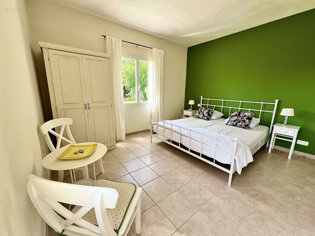 Maison à DRAGUIGNAN