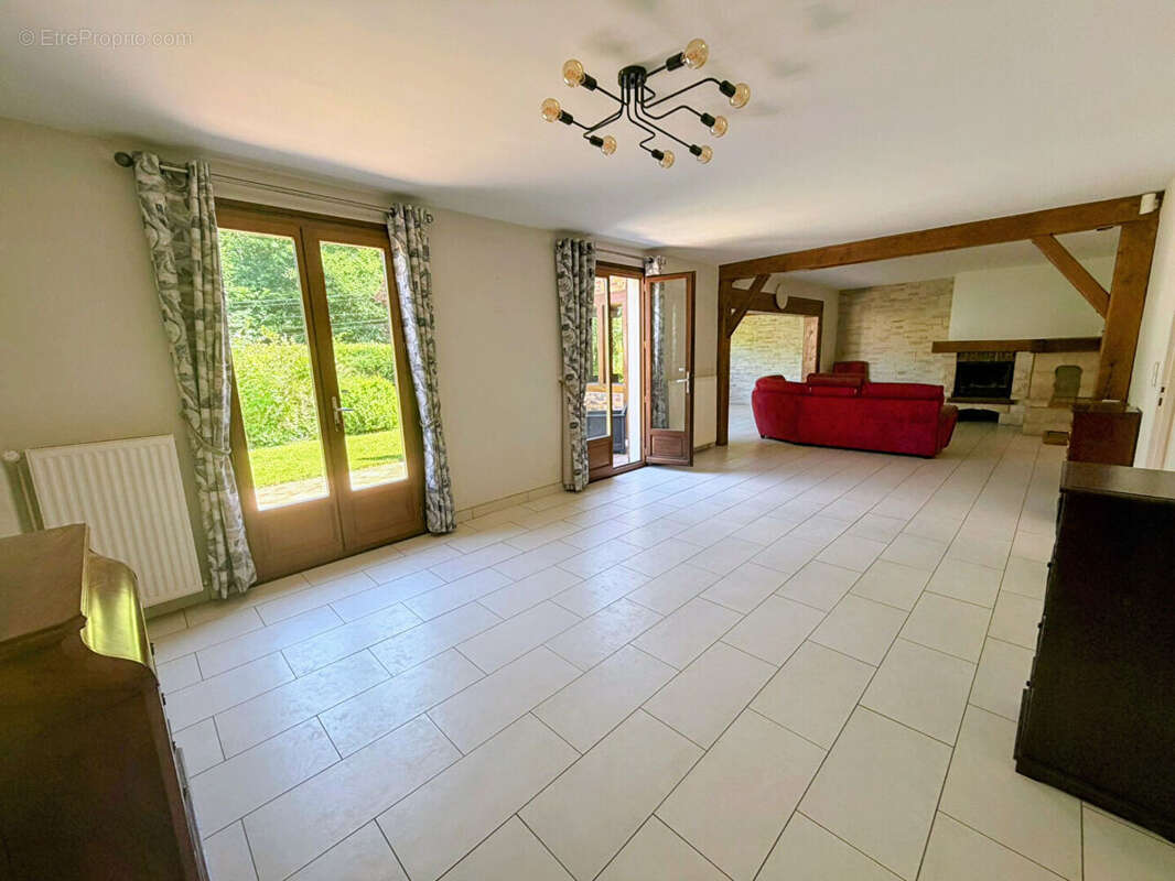 Maison à GRISY-LES-PLATRES
