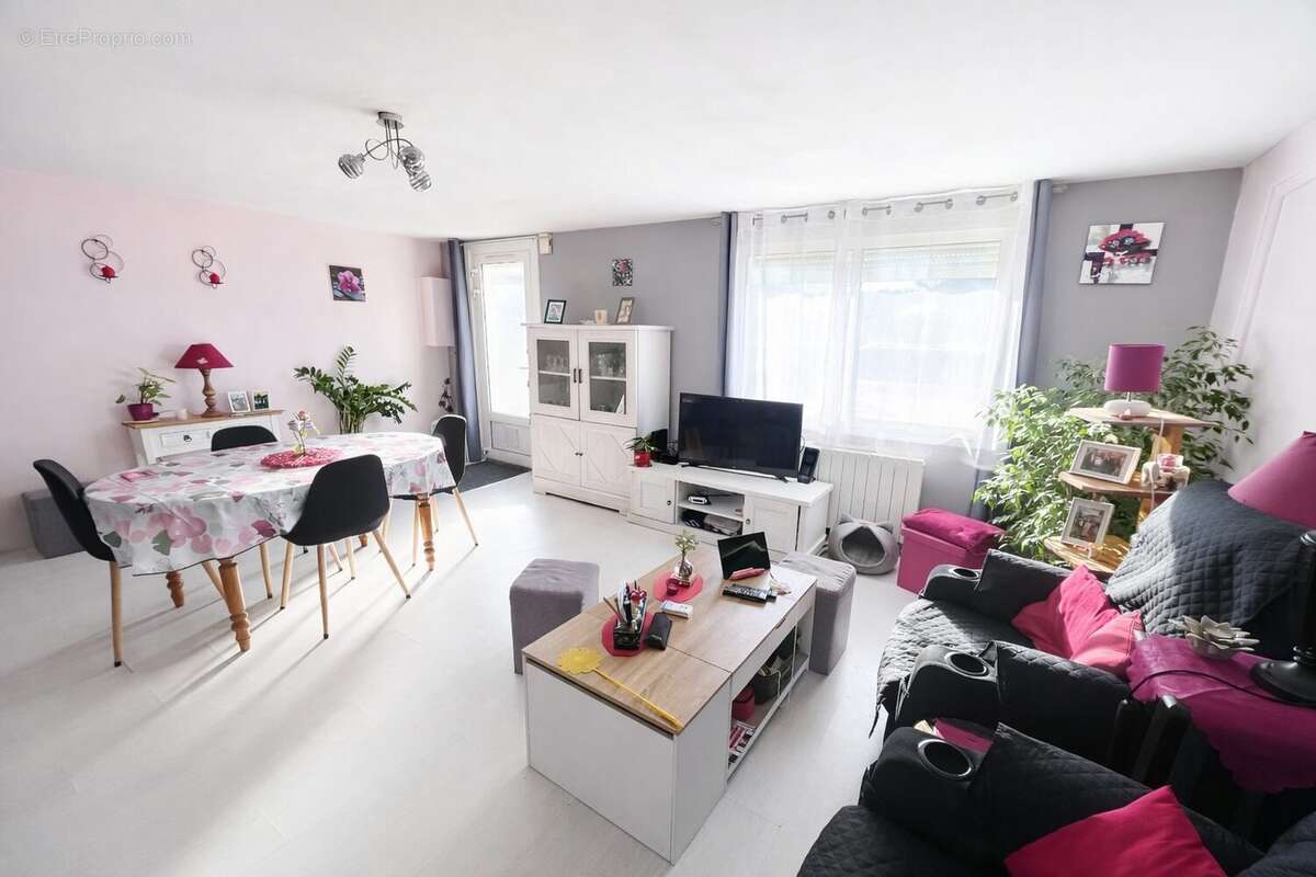 MAISON 1 - Appartement à CANY-BARVILLE