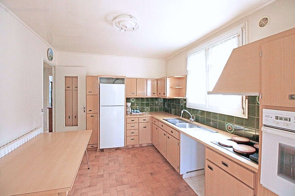 Maison à BRY-SUR-MARNE