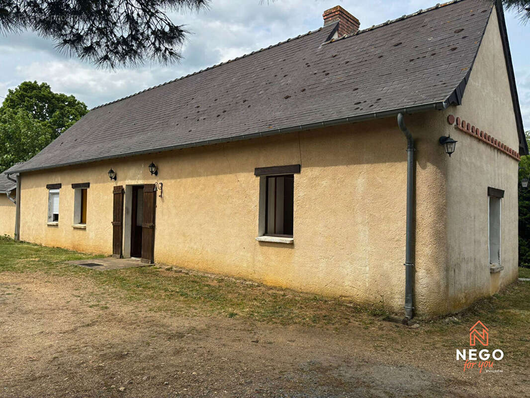 Maison à MORANNES