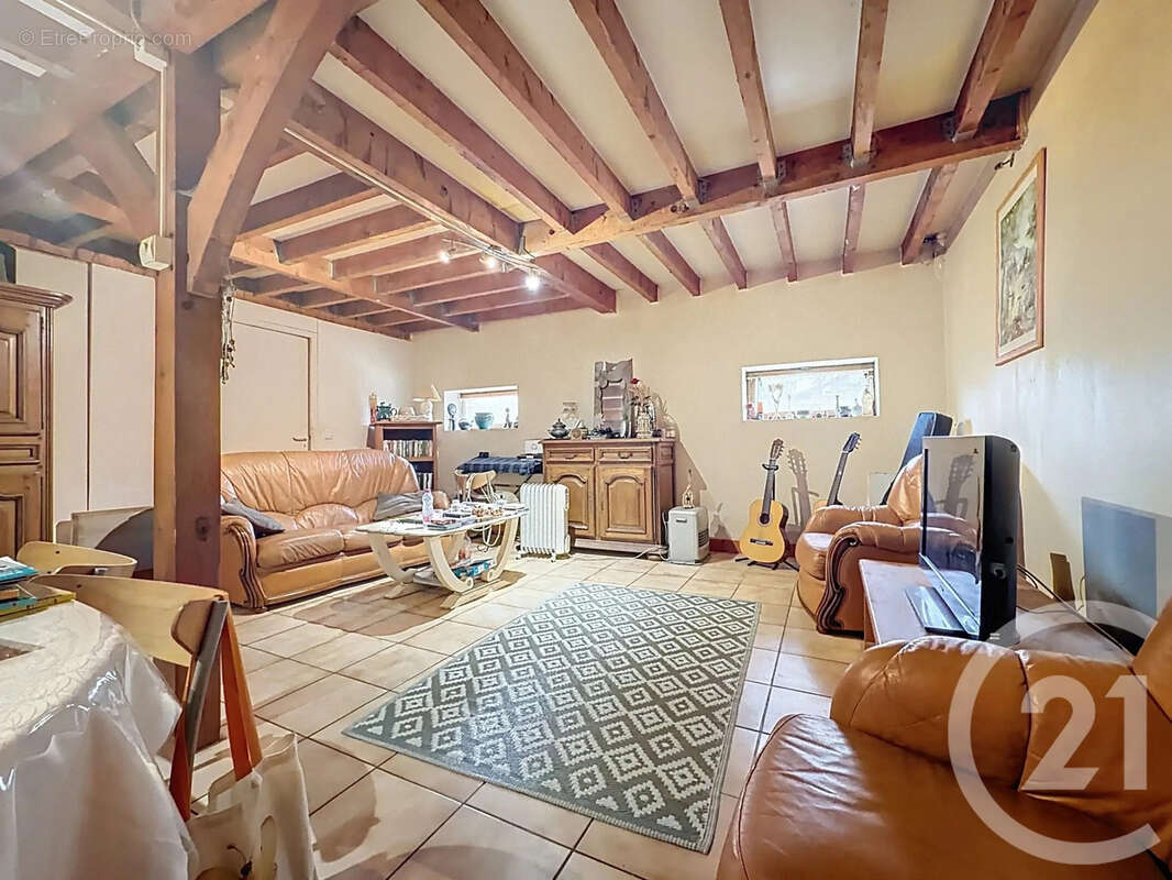 Maison à PECY