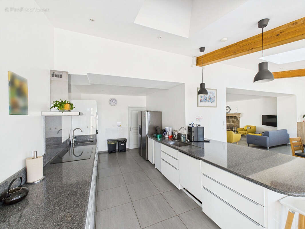 Maison à BOUSSAC-BOURG