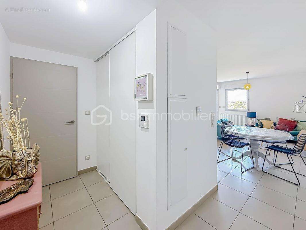 Appartement à JUVIGNAC