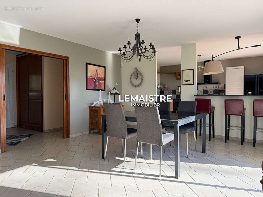 Maison à CRIQUETOT-L'ESNEVAL