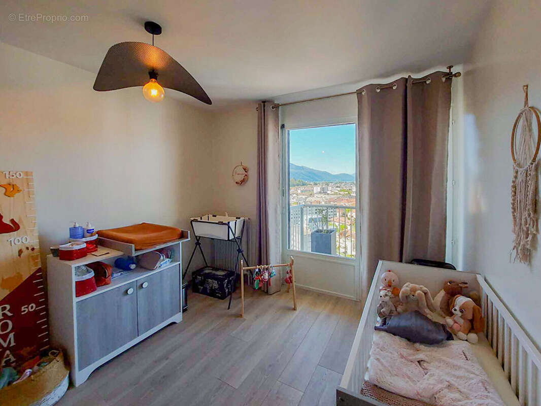 Appartement à AIX-LES-BAINS