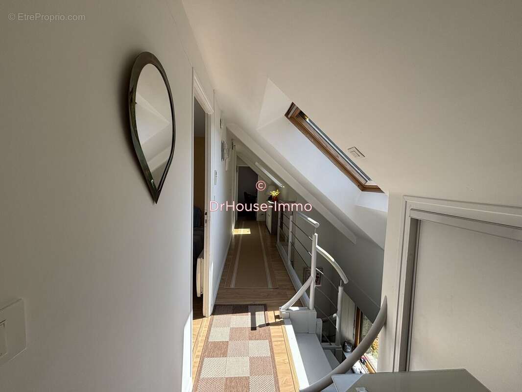 Maison 119 m² à Saint-Ave  - photo 17