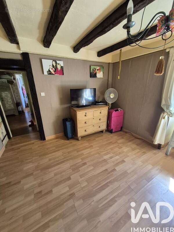 Maison 132 m² à Fontenille  - photo 8
