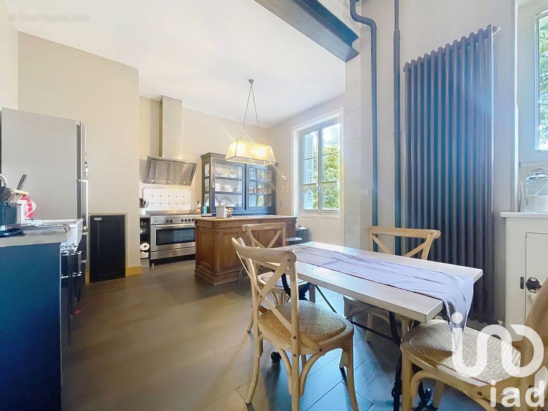 Photo 1 - Maison à CHINON