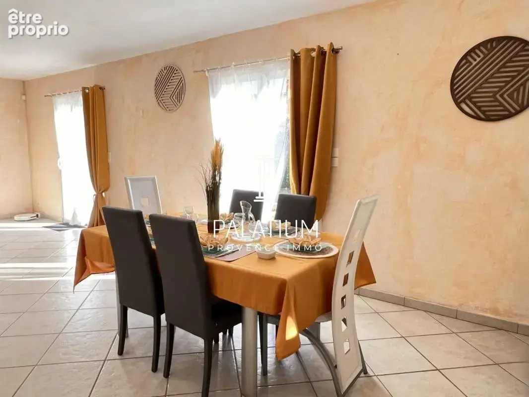 Maison d'habitation de 145 m2 et entrepôt de 82 m2 - photo 6