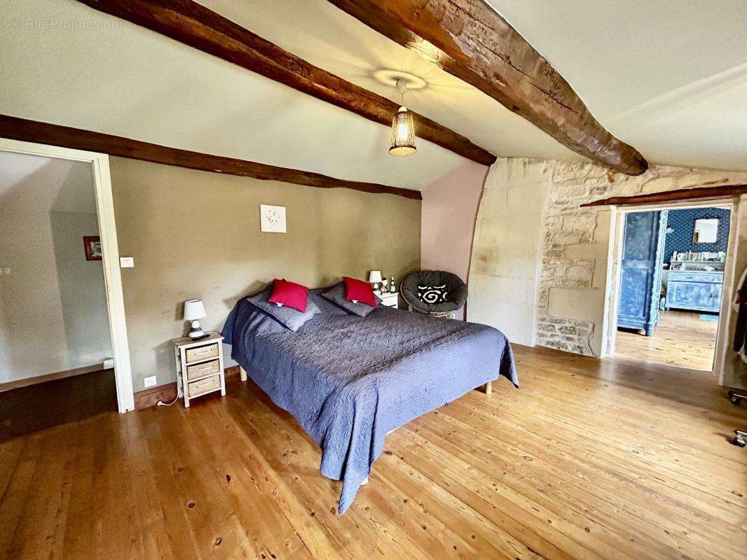 Maison à SAINT-AGNANT