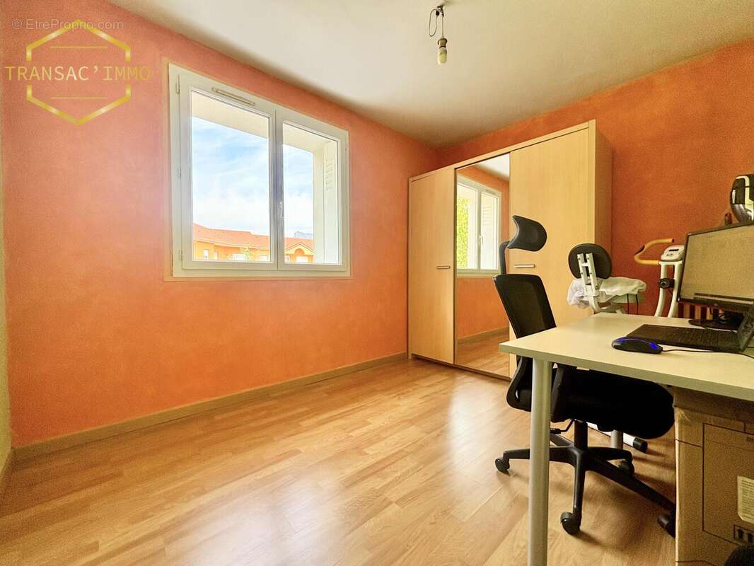 n°3 - Appartement à FONTAINE