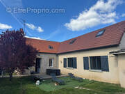 Maison à VILLENEUVE-SUR-ALLIER