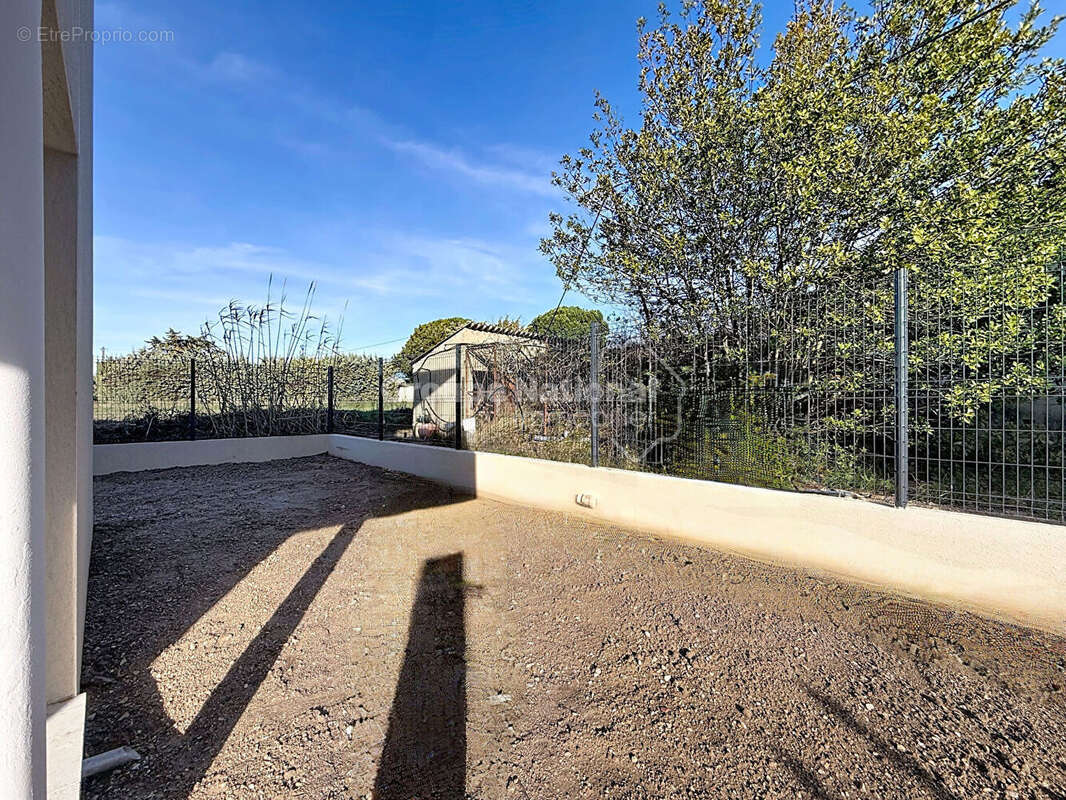 Appartement à TAILLADES