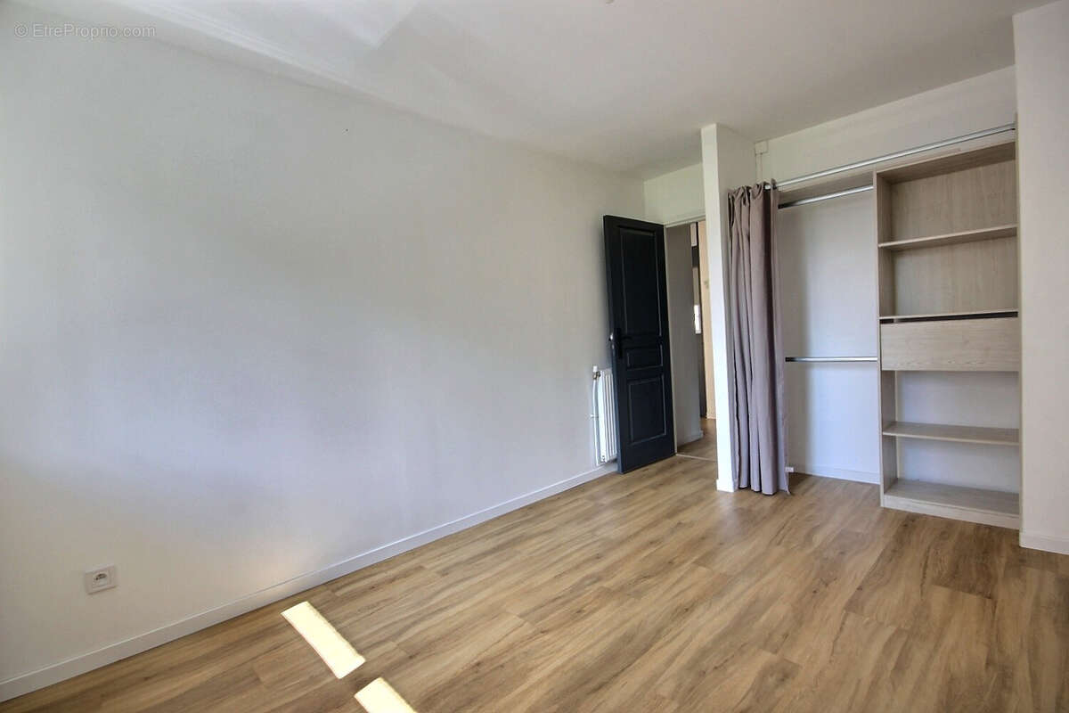 Appartement à BILLERE