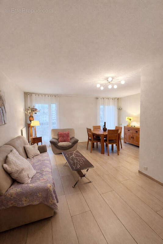 Appartement à THONON-LES-BAINS