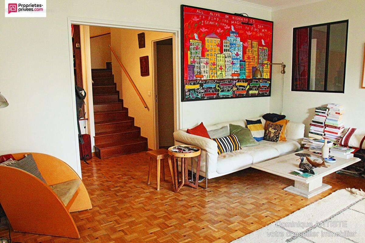 Appartement  Duplex Pantin 4 pièce(s) 116 m2 avec  cave et parking - photo 3
