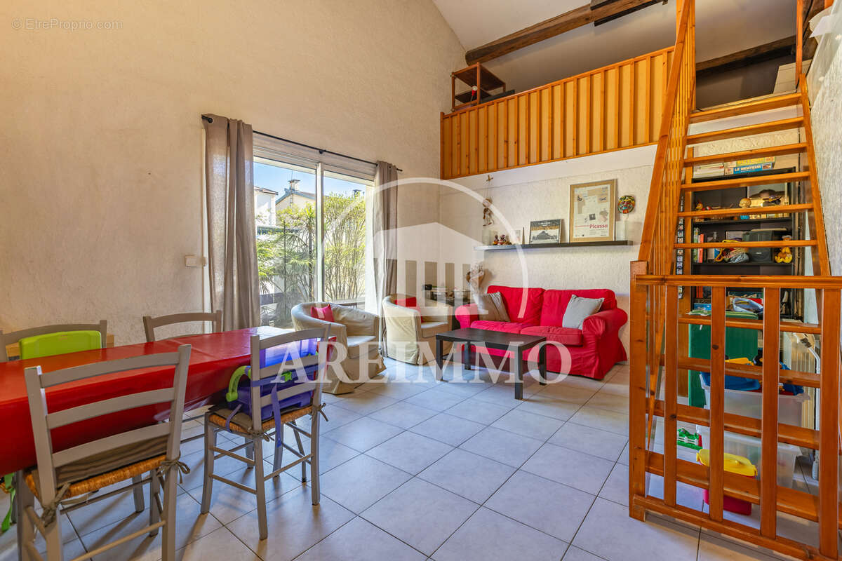 Maison à SAINT-GELY-DU-FESC