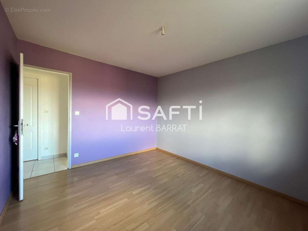 Photo 8 - Maison à LE BREUIL-SUR-COUZE