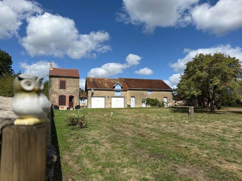 Maison à CUZION