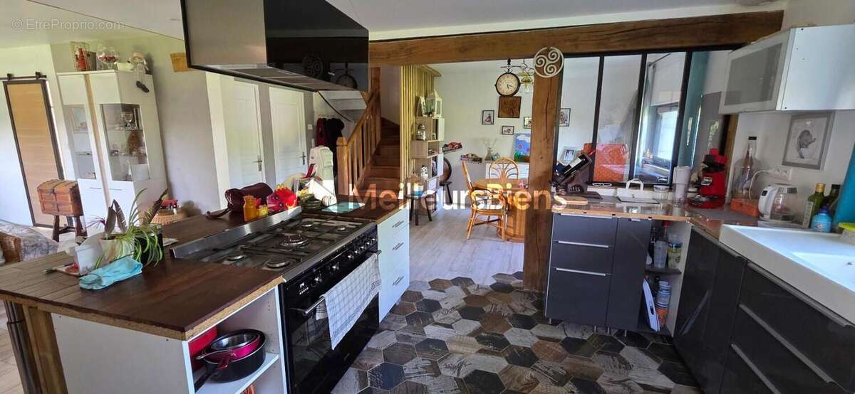 Maison 155 m² à Ploulec'h, 3 chambres et grand terrain de 1550 m² - photo 4