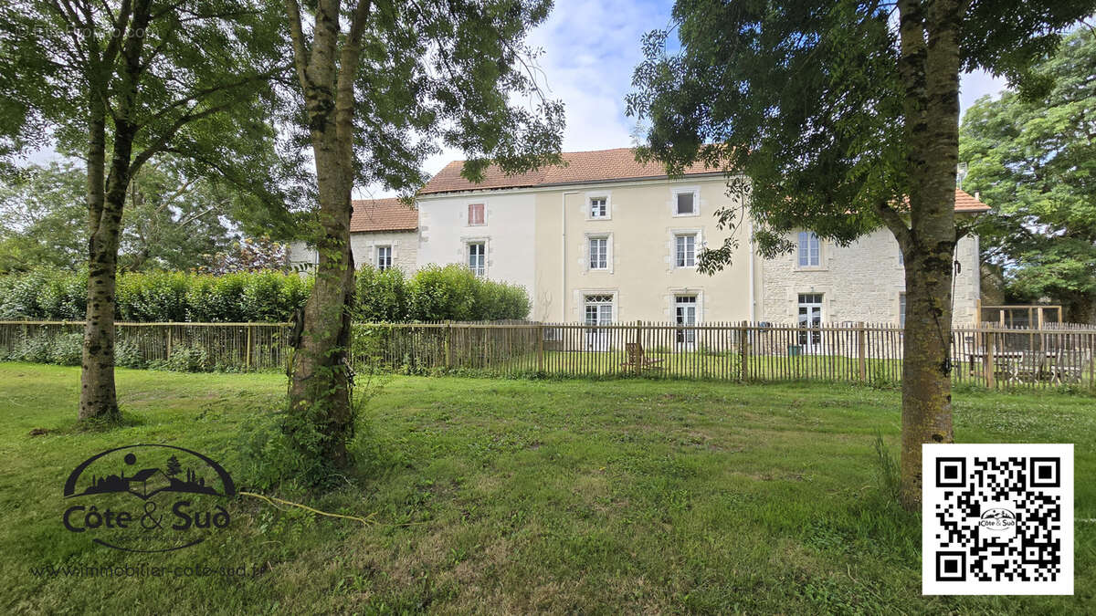 Maison à AIGREFEUILLE-D'AUNIS