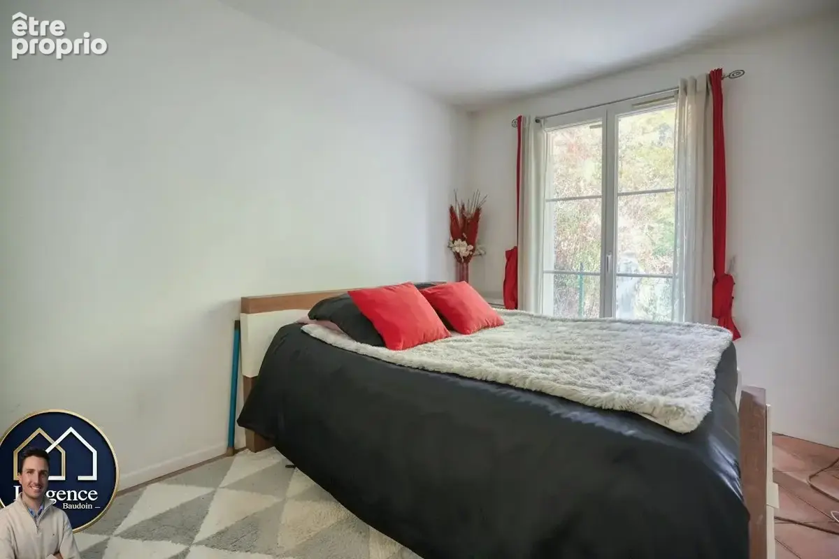 Appartement 3 pièces 52 m² à vendre à Epernon (28230) - photo 4