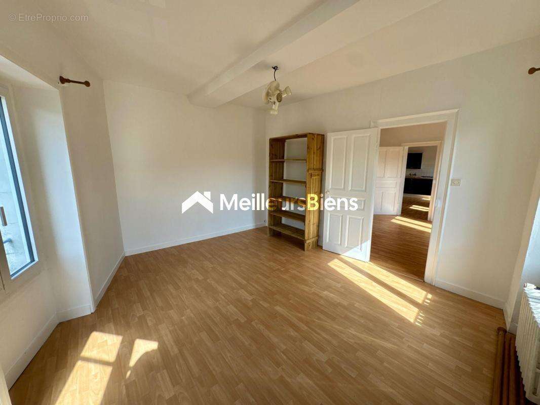 Appartement à CRAON