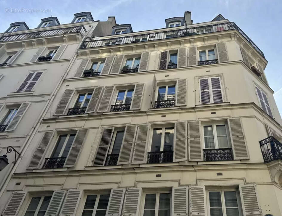 Commerce à PARIS-3E