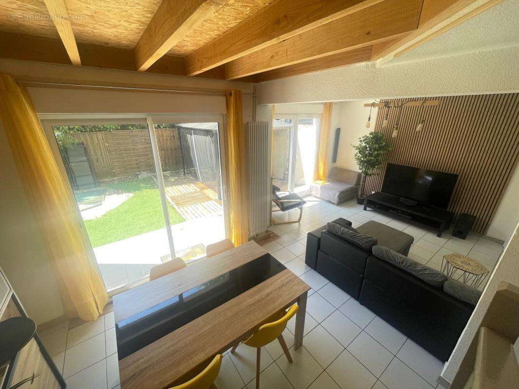 Maison à NIMES