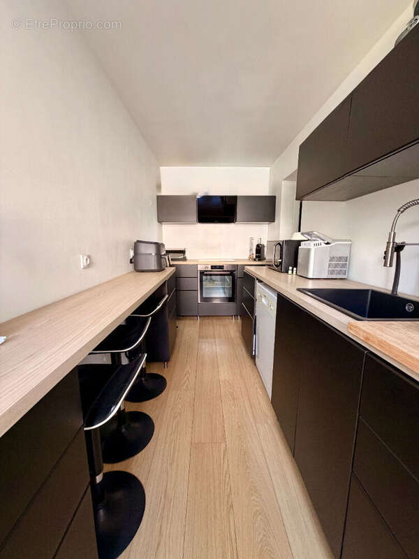 Appartement à MARSEILLE-7E