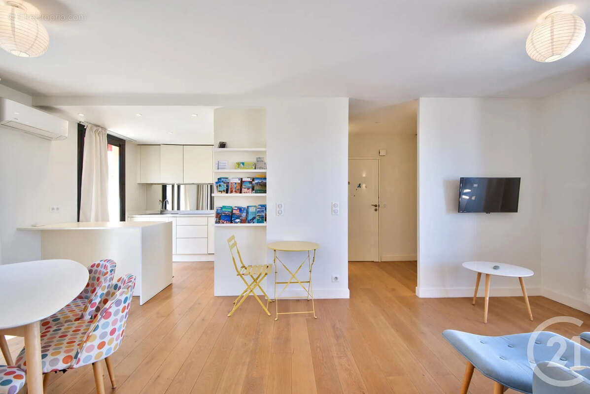 Appartement à VILLEFRANCHE-SUR-MER