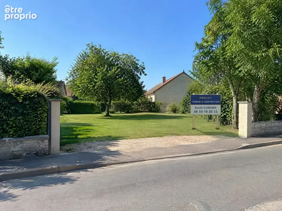 Photo Terrain à Champagne-Sur-Seine au prix de 64 000€