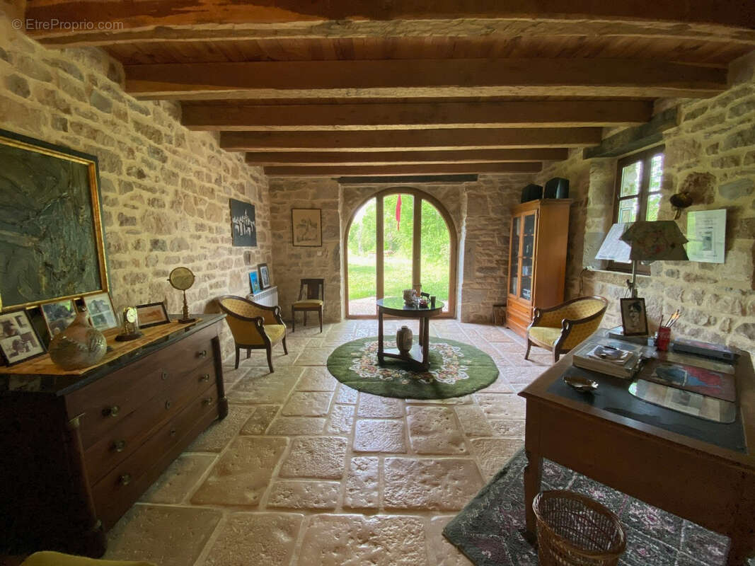 Maison à CAJARC
