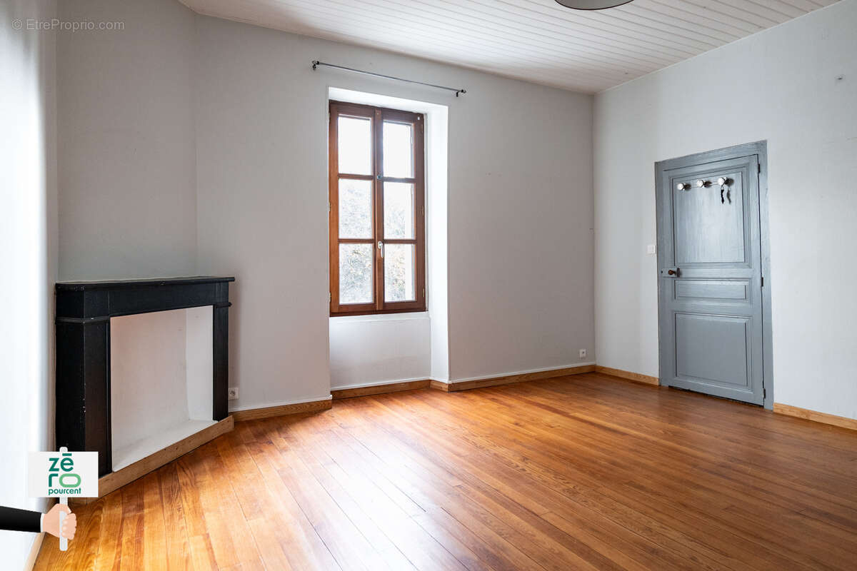 Maison à LE LOROUX-BOTTEREAU