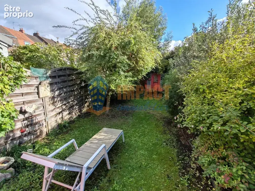 Large 1930 lumineuse avec 4 chambres et jardin bien exposé - photo 6