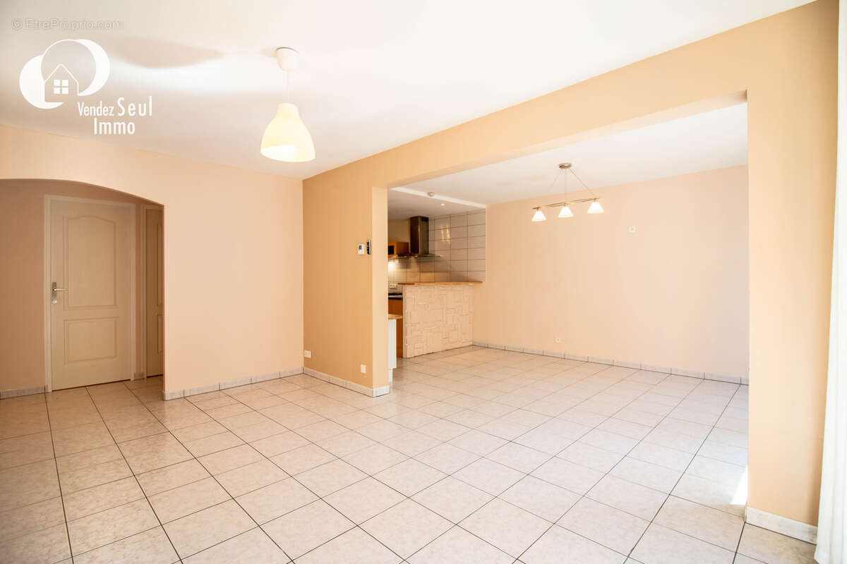 Appartement à SAINT-PAUL-EN-CHABLAIS